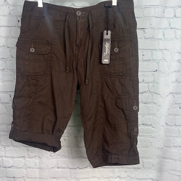 Union Bay Supplies Brown Rollup Cargo Shorts size 12 - Picture 1 of 6